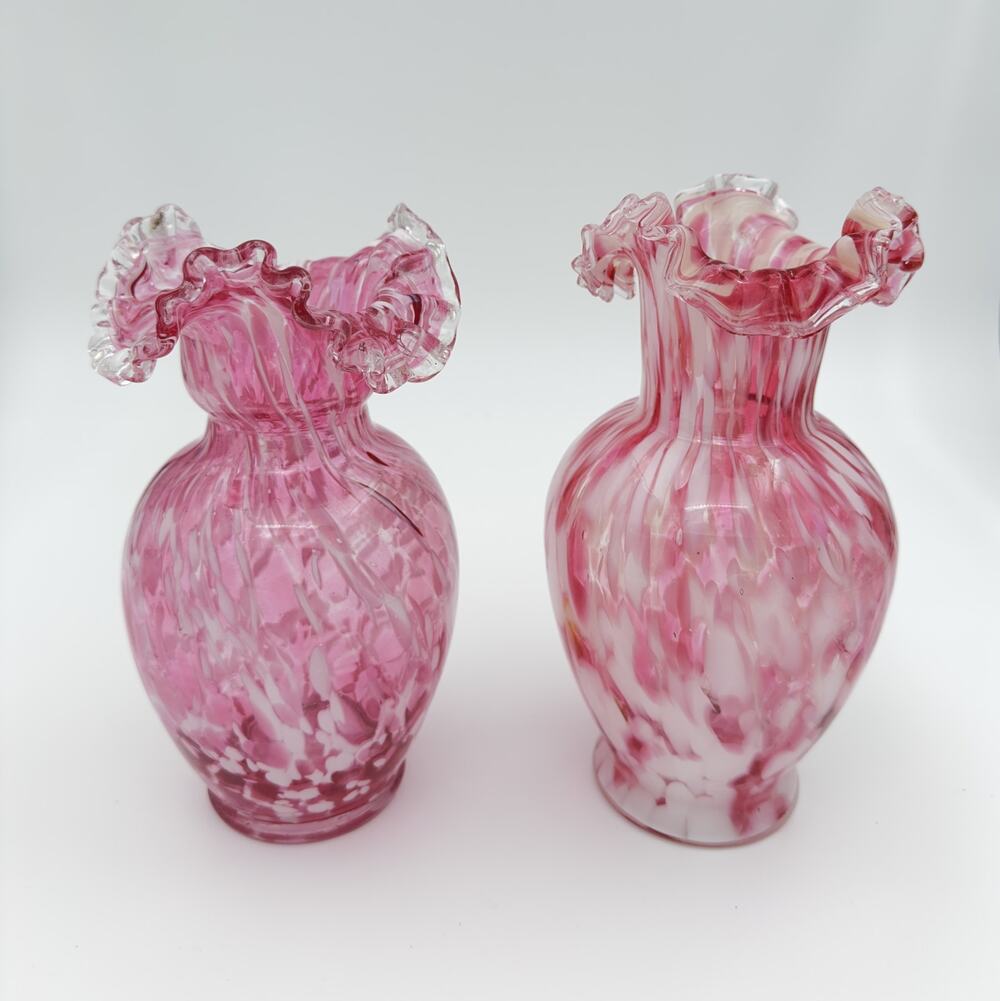 Pink Spatter Art Glass Vases Set of 2, Ruffled Crimped Rim, 6.5"